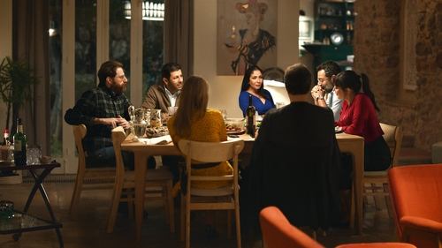 Fremde Freunde Bild 1