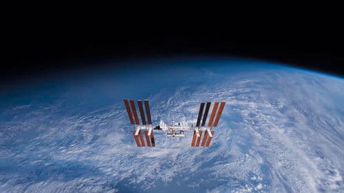 A Beautiful Planet Bild 6