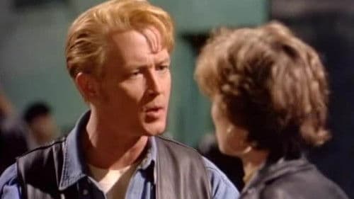 Body Shot - Ums nackte Überleben Bild 3