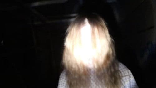 The Widow in White Bild 1