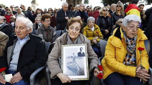 Un memorial contra la injusticia y la barbarie Bild 1