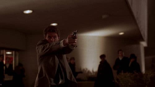 Der Mann im Hintergrund Bild 5