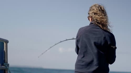 She Fishes Bild 2
