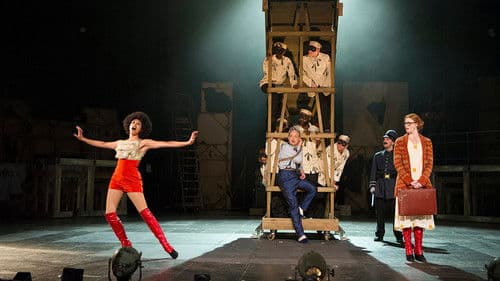 National Theatre Live: The Threepenny Opera Bild 6