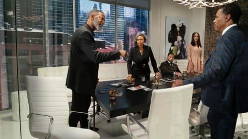 Beauty in Black Bild 5