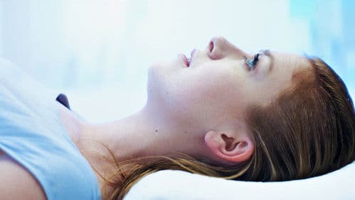 Ava in the End Bild 7