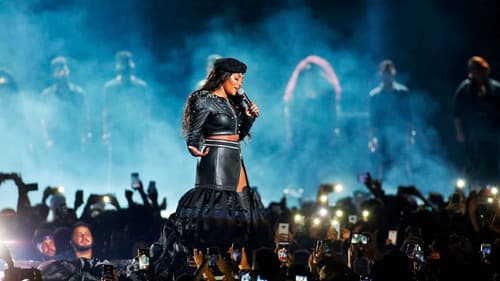 LUDMILLA: Hello Mundo Bild 5