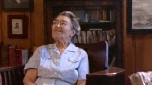 Old-Fashioned Woman Bild 1