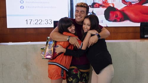 Luccas Neto em: O Hotel Mágico Bild 1