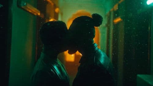 No Strings Attached Bild 2