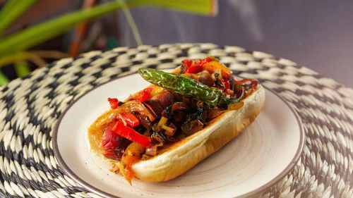 Guy's Ranch Kitchen Bild 2