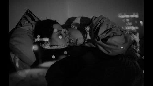 Lesbian Vampire Seeking Jewish Lover Bild 1