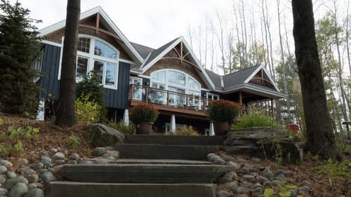 Lakefront Luxury Bild 2