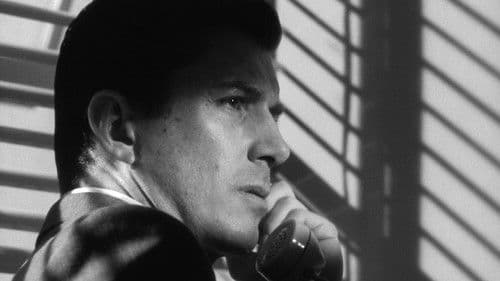 Der nackte Kuss Bild 2