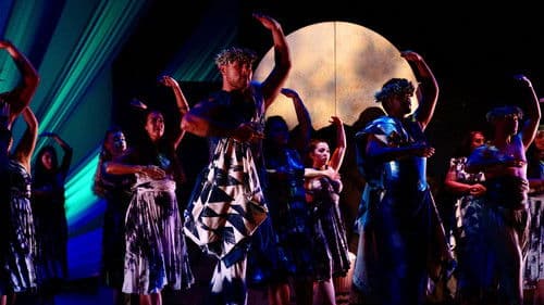 MĀHŪ: A Trans-Pacific Love Story Bild 5