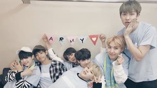 BTS Japan Official Fanmeeting Vol.3: Reaching You Bild 1