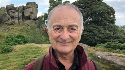 Britain's Ancient Tracks with Tony Robinson Bild 1