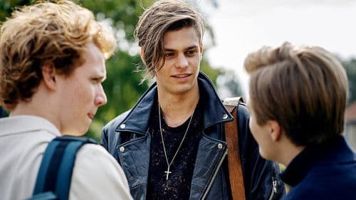 Pretty Young Thing Bild 7