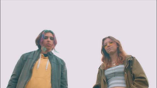 There's an orange on the ground Bild 2