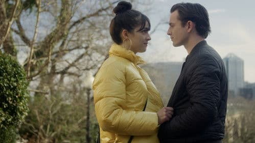 Step Back, Doors Closing Bild 1