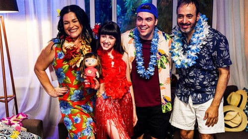 Luccas Neto em: 2 Babás Muito Esquisitas Bild 1