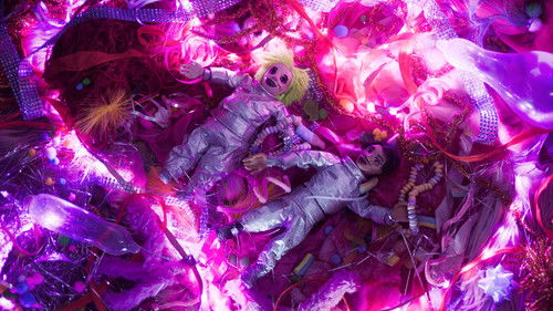 Blush: An Extraordinary Voyage Bild 3