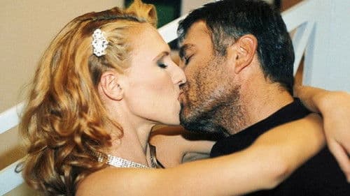 Δύο Ξένοι Bild 6