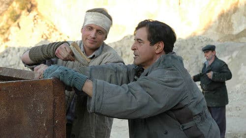 Karol - Ein Mann, der Papst wurde Bild 2