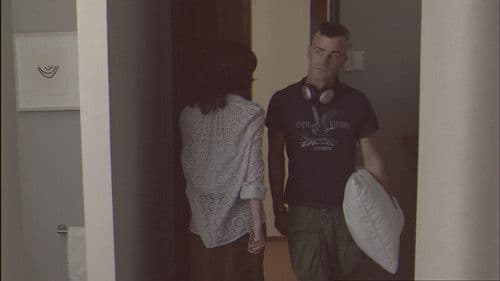 Broken English Bild 6