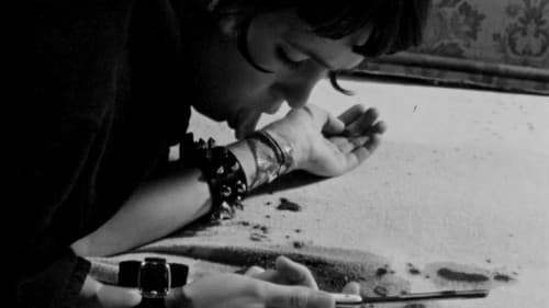 Jungfrau am Abgrund Bild 5