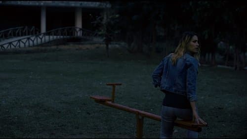 Behind the Trees Bild 1