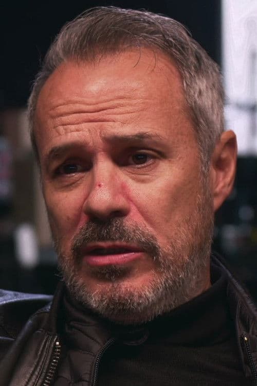 Γιάννης Εξηντάρης