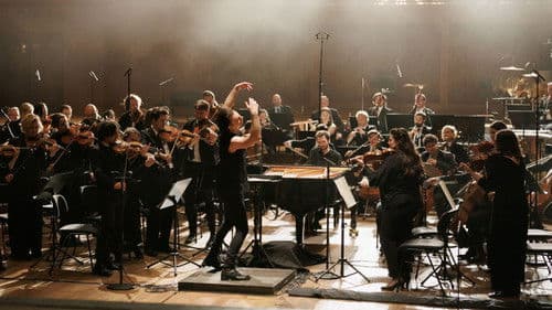 Teodor Currentzis conducts Brahms and Mahler Bild 1