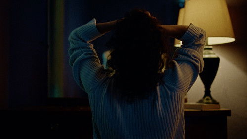 Kisses and Bullets Bild 1