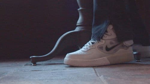 First Love in the Afterlife Bild 2