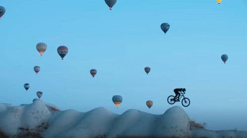 Follow the Light Bild 1