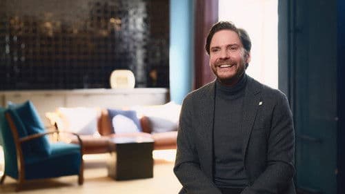 Daniel Brühl – Der Reiz des Bösen Bild 1