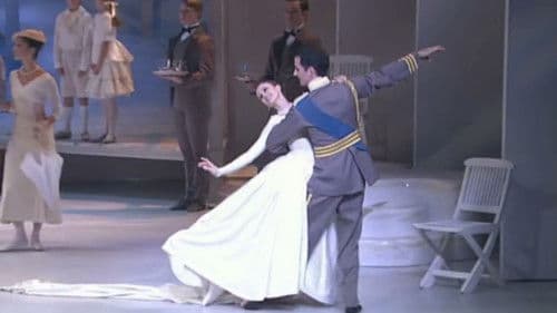 Graeme Murphy's Swan Lake Bild 3