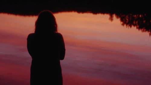 Queen of Earth Bild 7