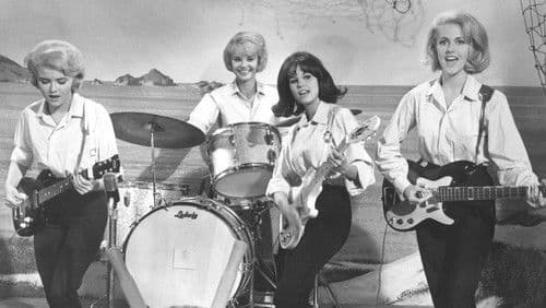 The Girls on the Beach Bild 1