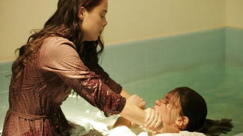 Molly Hartley - Pakt mit dem Bösen Bild 8