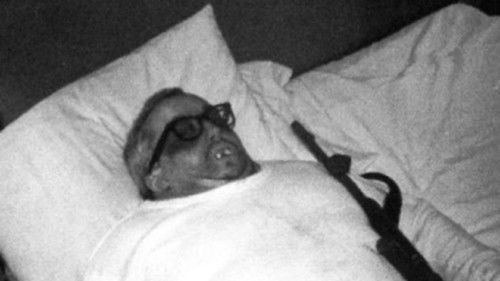 Back Against the Wall Bild 1