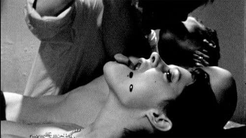 Jungfrau am Abgrund Bild 3