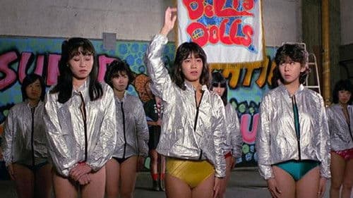 Beautiful Wrestler Down for the Count Bild 5