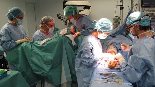 Burning Out, dans le ventre de l'hôpital Bild 2