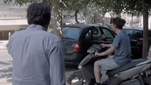 Μικρά Μυστικά Bild 2