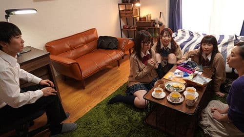 EBOD-807 週末、両親不在で… 僕の部屋は爆乳ビッチ達の溜まり場と化した。 Bild 2