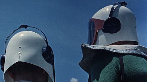 Nude on the Moon Bild 6