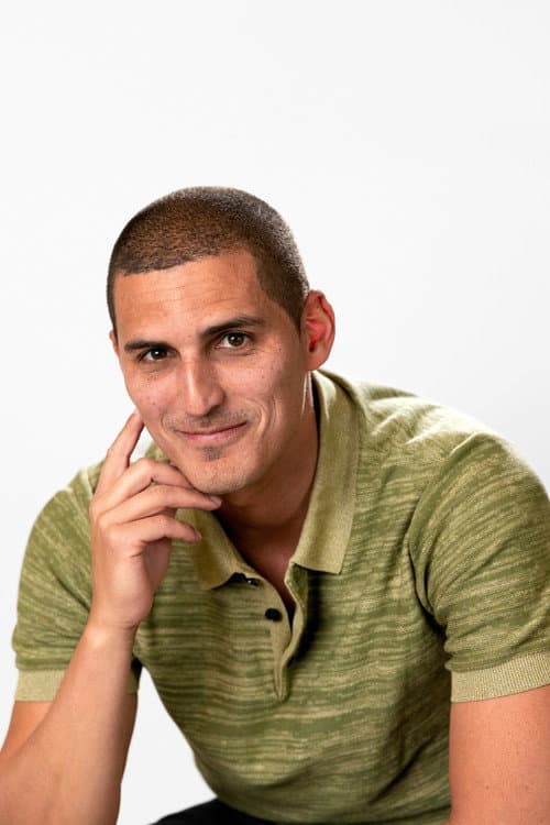 Erik R Suarez