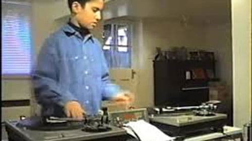 A-Trak: Sunglasses is a Must Bild 1